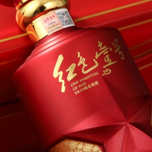 過年了，當(dāng)然要喝紅色壹號醬香白酒